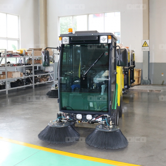 OR5021 Diesel Engine Street Cleaning Truck With High Pressure Spray Gun