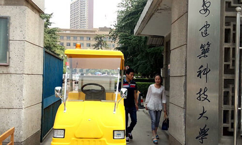 Battery  Sweeper In College In Xian