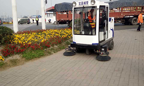 Urban Management Used Our Road Sweeping Machine