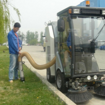 Diesel Engine Sweeper
