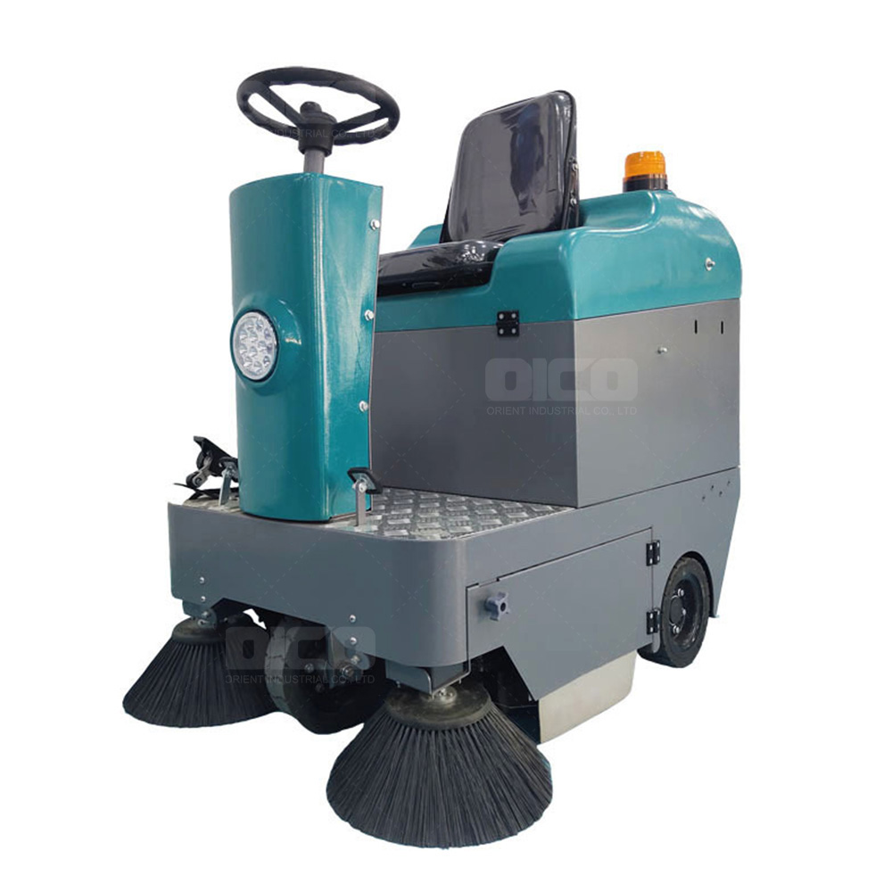 OR-C111 battery type sweeping machine mechanical driveway sweeper